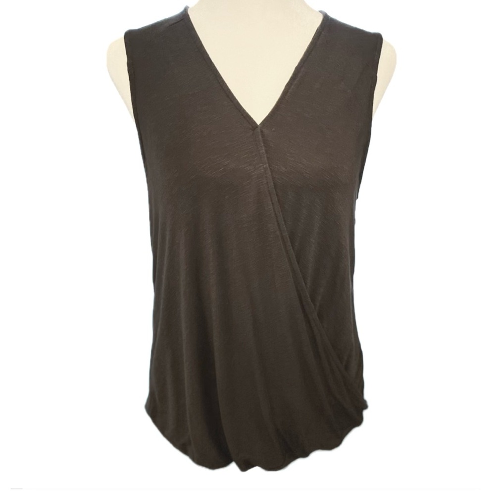 SLEEVELESS BROWN SURPLICE Women’s M Nordstrom Draped
Earth Tone Tank Olivia Moon